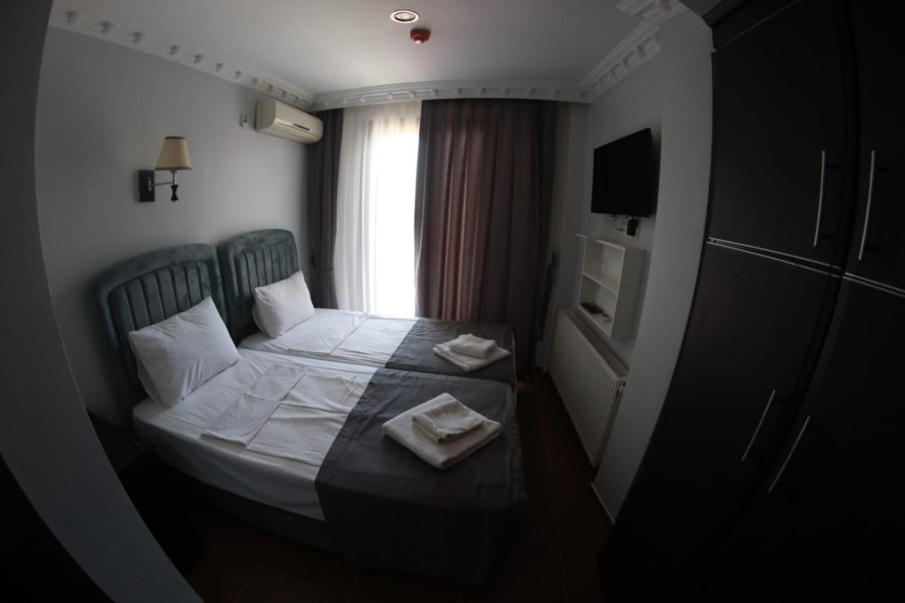 Ares Hotel Istanbul Bagian luar foto