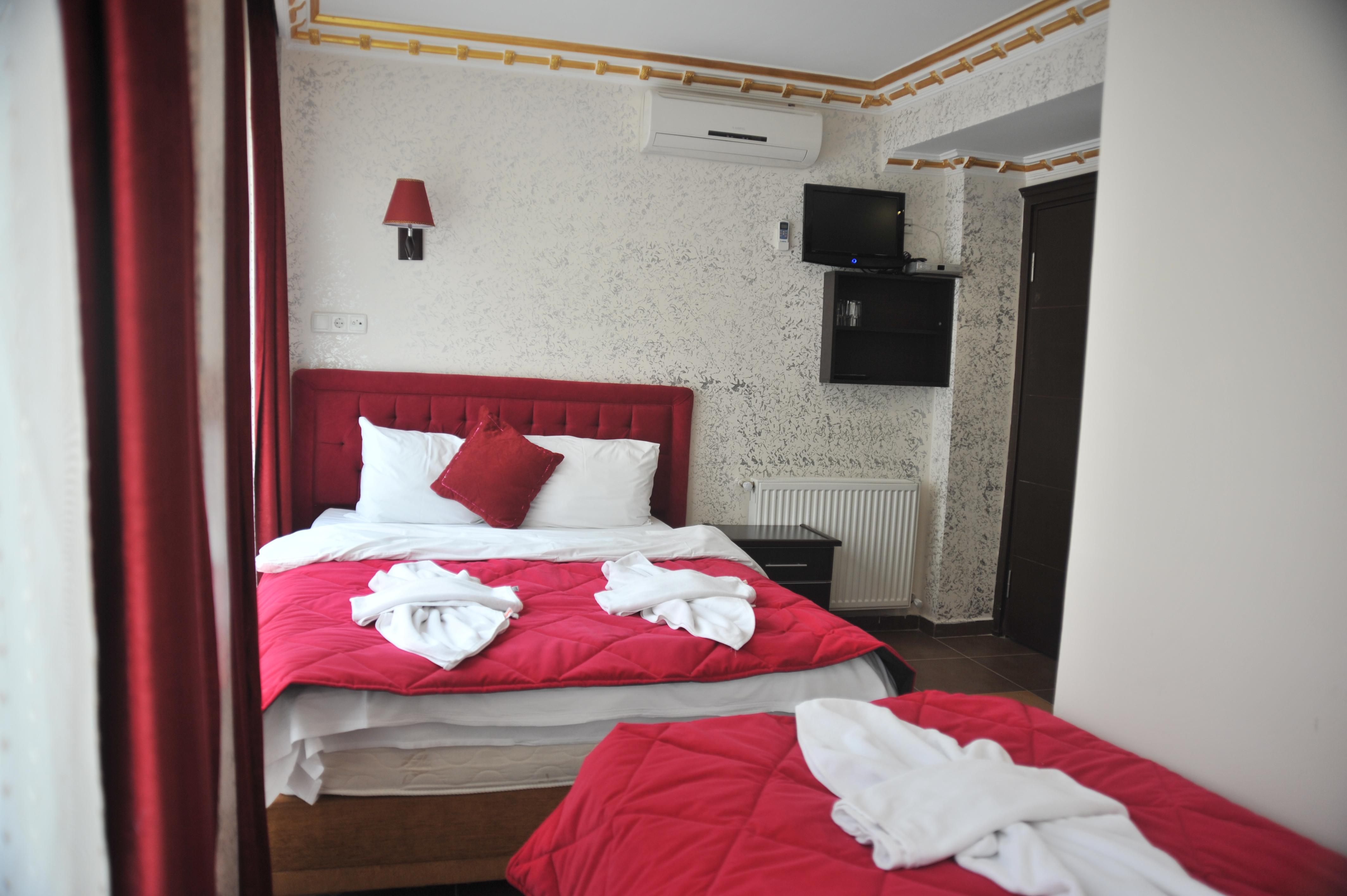 Ares Hotel Istanbul Bagian luar foto