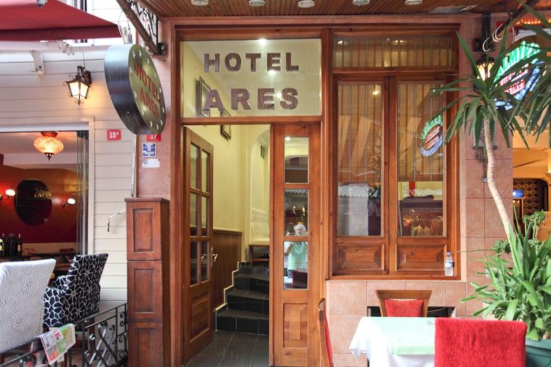 Ares Hotel Istanbul Bagian luar foto
