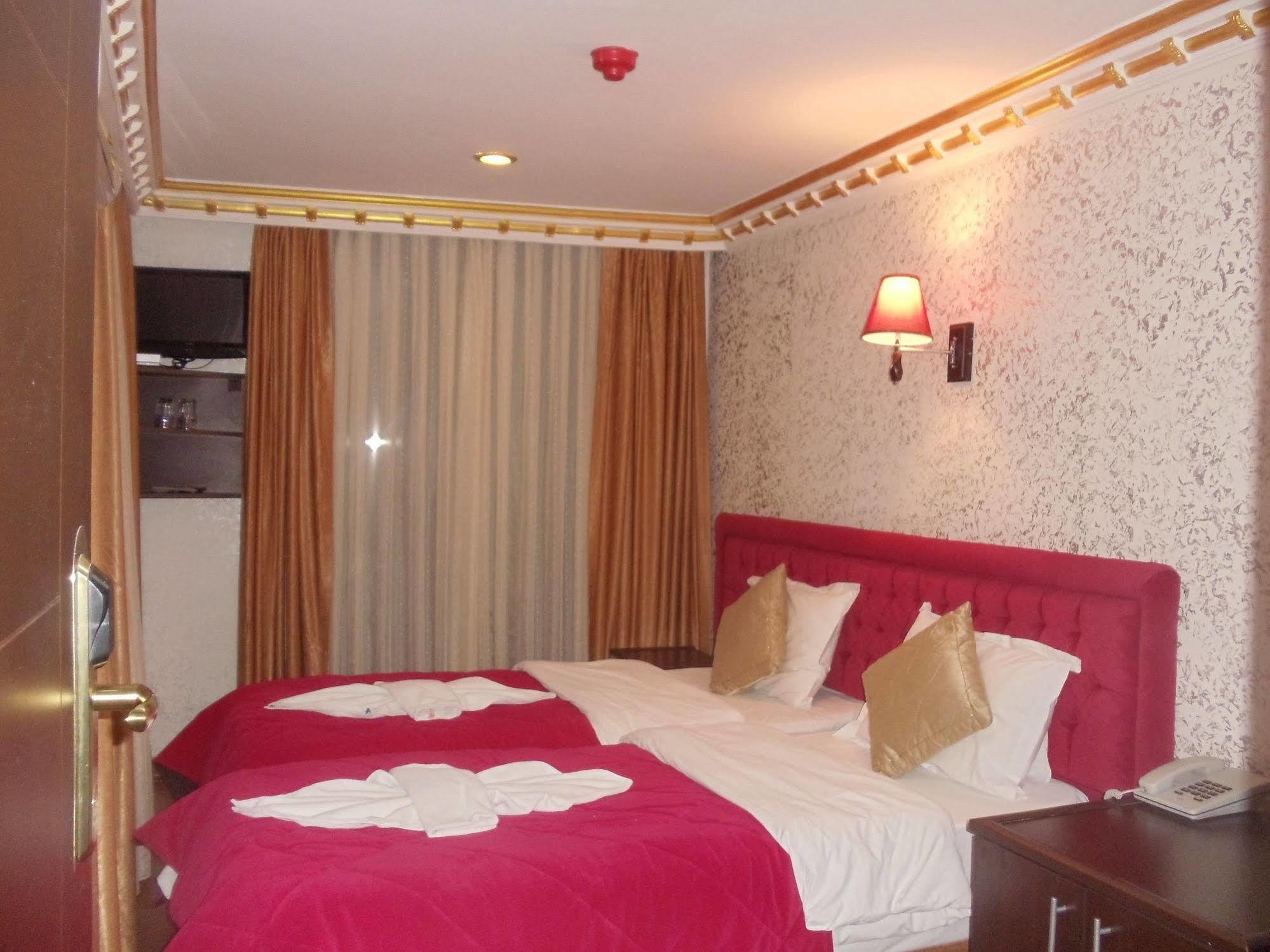Ares Hotel Istanbul Bagian luar foto
