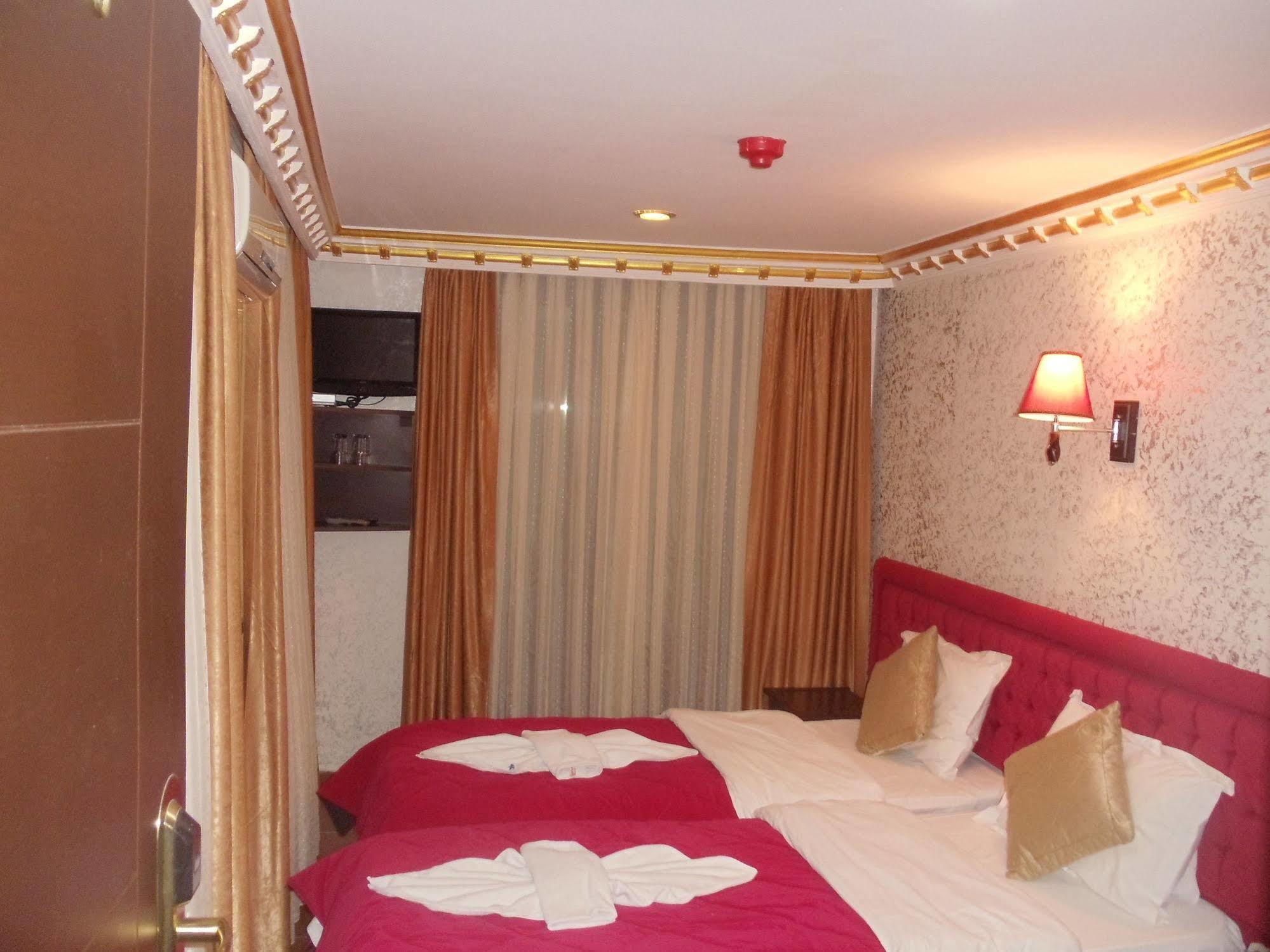 Ares Hotel Istanbul Bagian luar foto